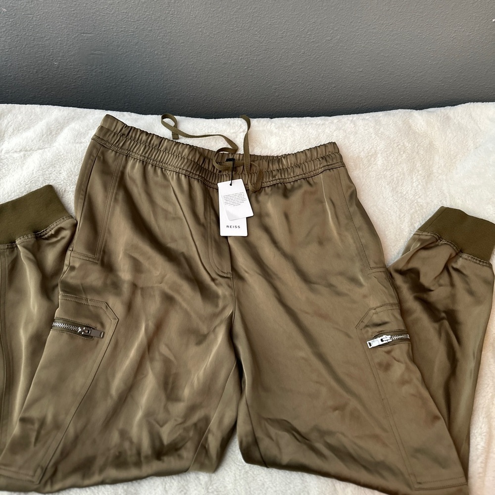Reiss Tyler satin jogger - Picture 8 of 9